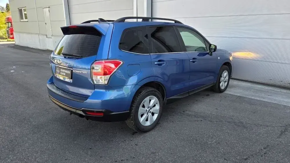 Gebraucht Subaru Forester 150 PS (110 kW) 2018 Blau SUV