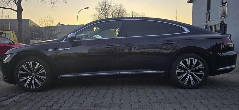 Gebraucht VW Arteon Elegance 239 PS (175 kW) 2017 Limousine