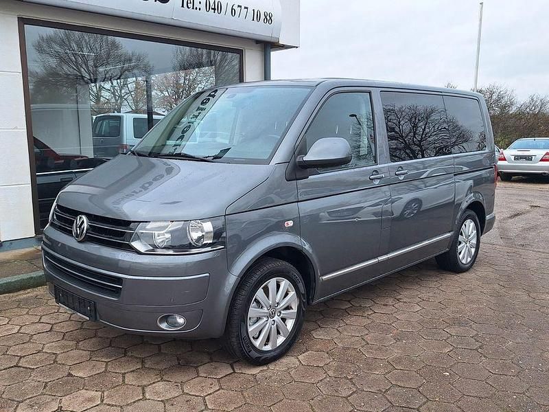 Gebraucht VW Multivan Highline 179 PS (131 kW) 2011 Grau Van