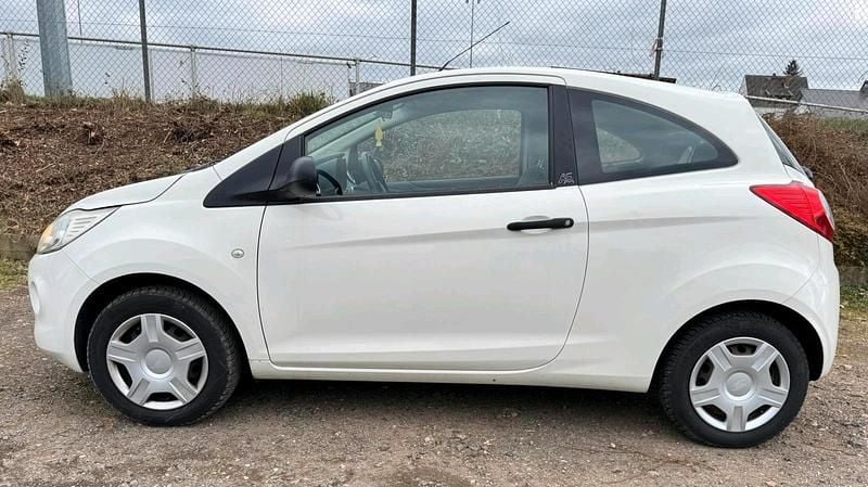 Second-hand Ford Ka 70 CP (51 kW) 2011 Alb Hatchback