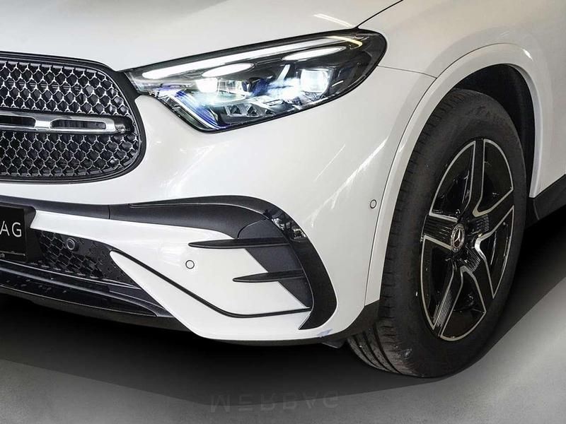 Gebraucht Mercedes GLC220 AMG 220 PS (161 kW) 2026 Polarweiß SUV