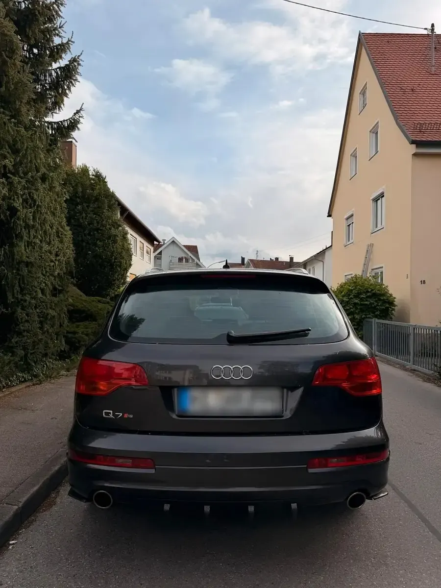 Używany Audi Q7 2006 Szary SUV