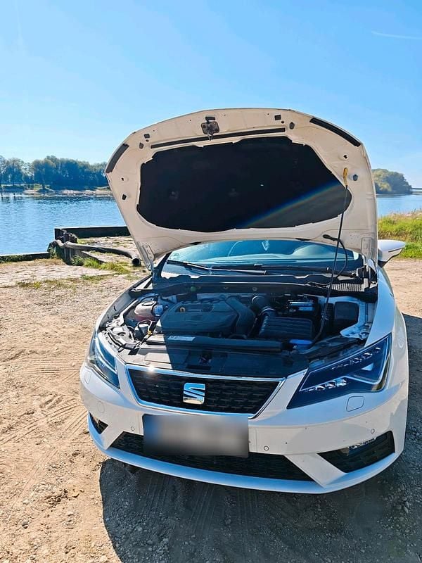 Gebraucht Seat Leon Style 131 PS (96 kW) 2019 Weiß Kombi