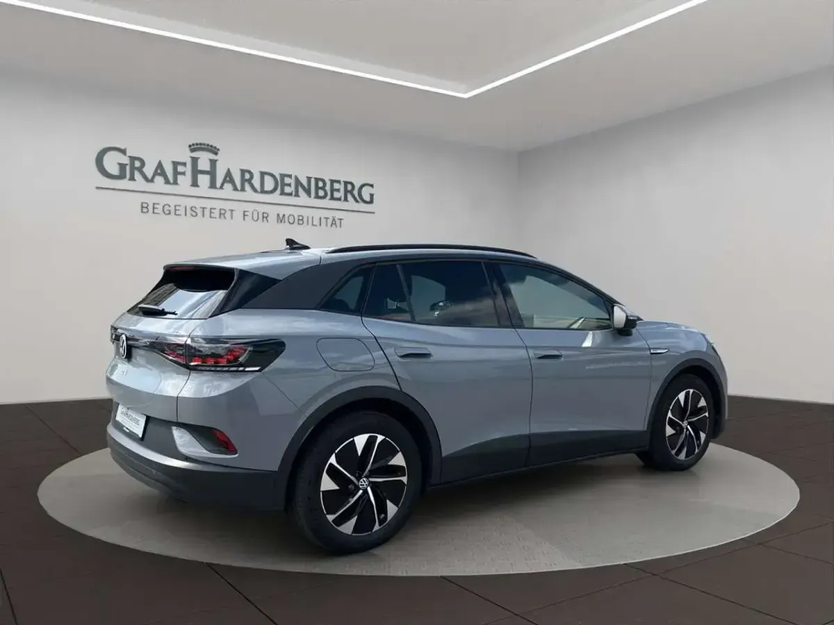Gebraucht VW ID.4 Pro Performance 150 kW (204 PS) 2023 Grau SUV