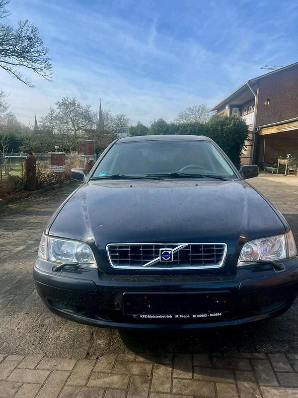 Gebraucht Volvo V40 106 PS (77 kW) 2003 Schwarz Kombi
