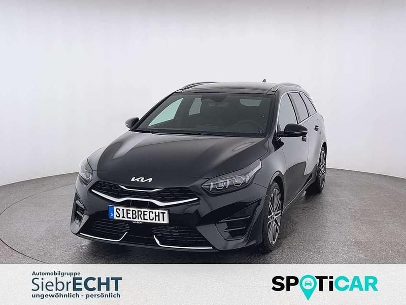 Schwarz Neu 2025 Kia Ceed Sportswagon GT-Line Kombi | 41.990 € - Bild 1/4