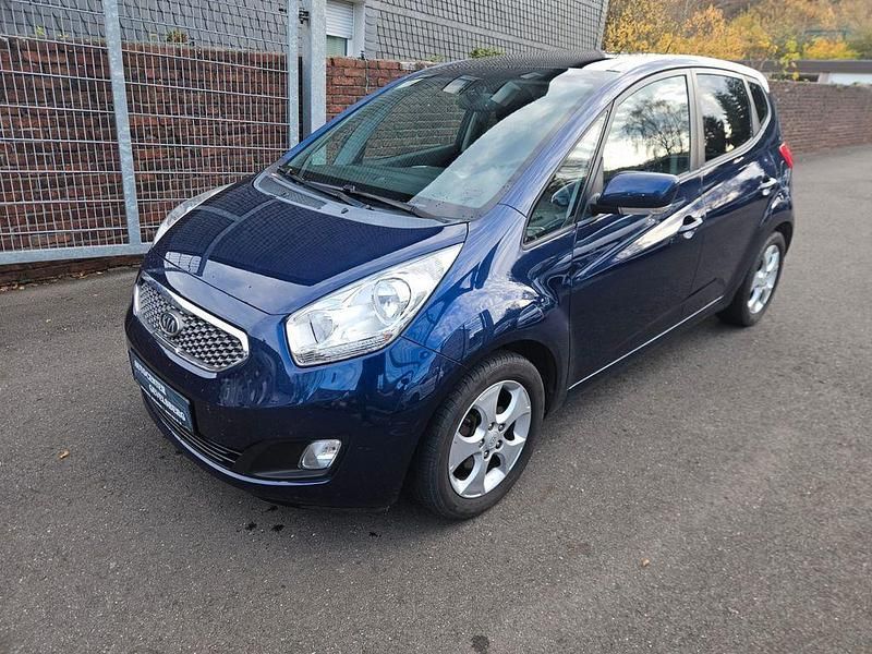 Blau Gebraucht 2010 Kia Venga Spirit Kleinwagen | 6.999 € (Fairer Preis) - Bild 1/4