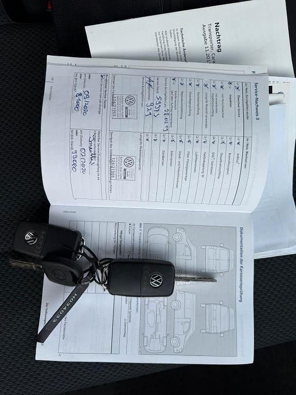 Second-hand VW Transporter 102 CP (75 kW) 2016 Galben Van