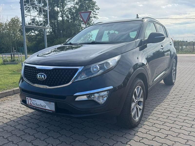 Schwarz Gebraucht 2015 Kia Sportage Spirit SUV | 10.999 € (Fairer Preis) - Bild 1/4