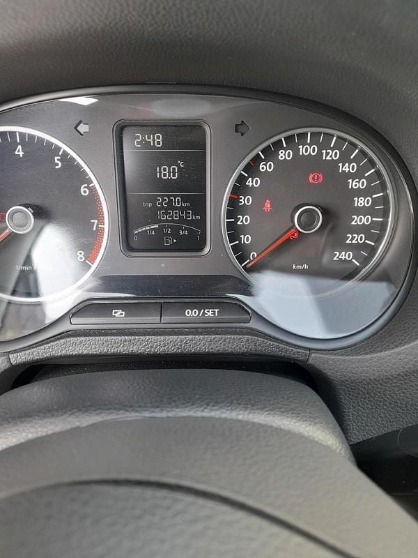 Gebraucht VW Polo 86 PS (63 kW) 2010 Grau Kleinwagen