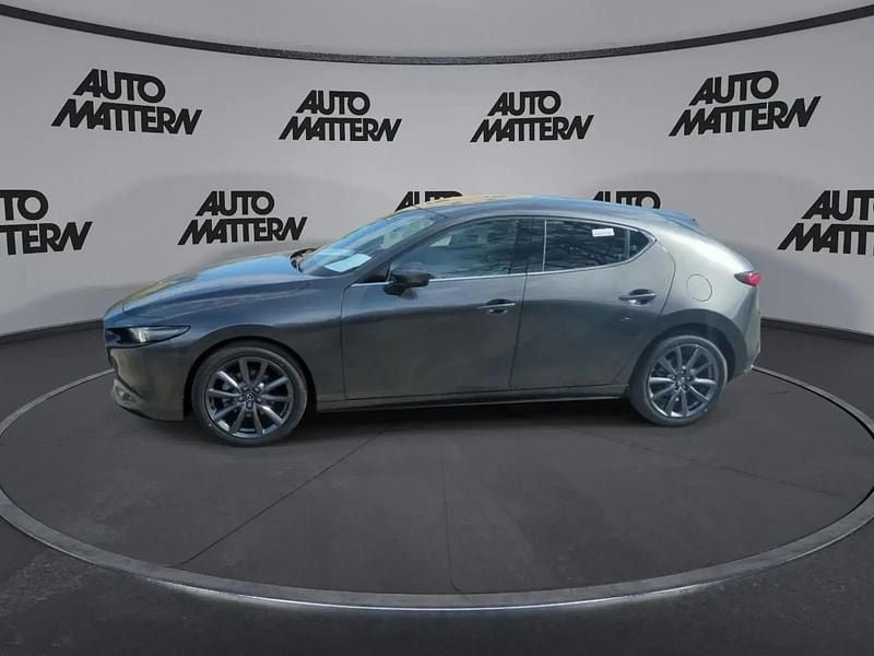 Neu Mazda 3 103 PS (75 kW) 2026 Grau Limousine