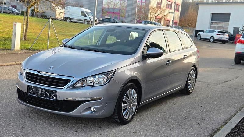 Gebraucht Peugeot 308 SW Active 116 PS (85 kW) 2014 Silber Kombi