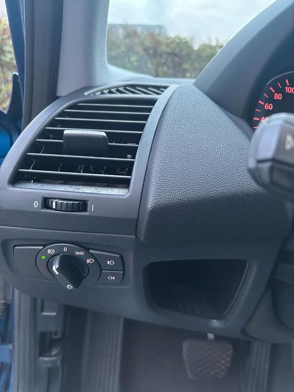 Gebraucht BMW 120 150 PS (110 kW) 2006 Blau Kleinwagen