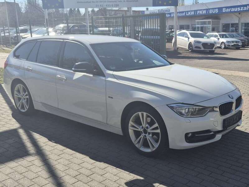 Alpinweiss iii Gebraucht 2013 BMW 320 Kombi | 8.290 € (Fairer Preis) - Bild 1/4