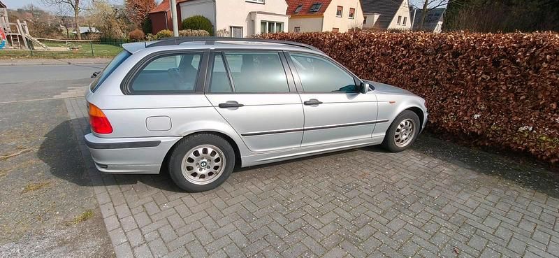Gebraucht BMW 318 117 PS (86 kW) 2004 Kombi