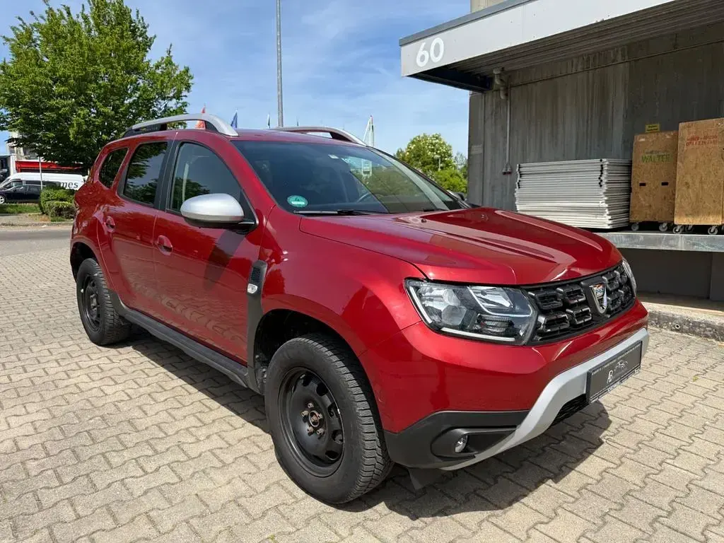 Gebraucht Dacia Duster Prestige 131 PS (96 kW) 2021 Rot SUV
