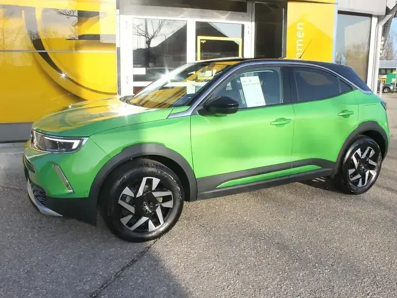 Gebraucht Opel Mokka Elegance 131 PS (96 kW) 2023 Matcha grün (metallic) SUV