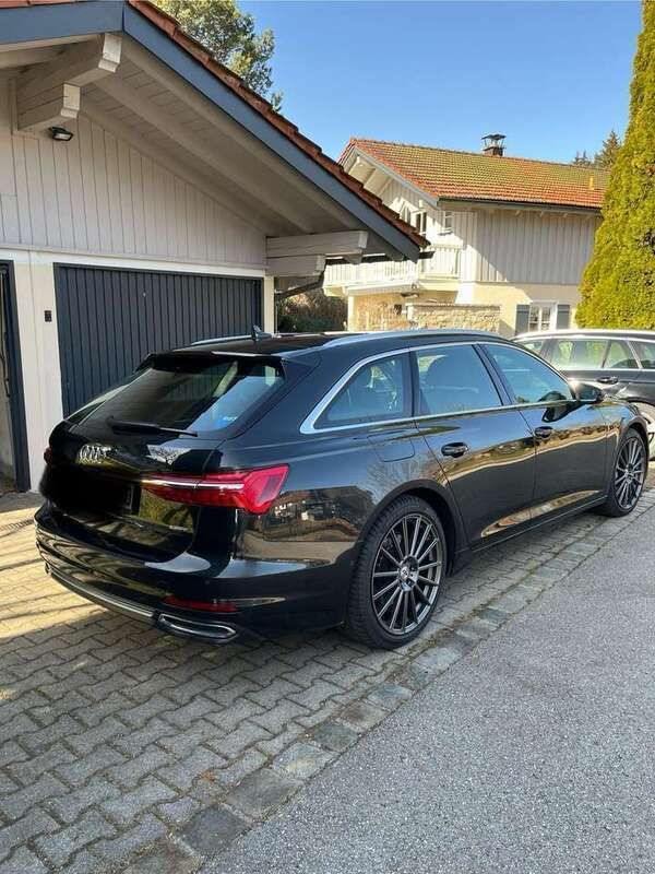 Grau Gebraucht 2019 Audi A6 Sport Kombi | 25.990 € (Guter Preis) - Bild 1/4