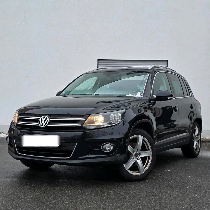 Gebraucht VW Tiguan Cup 140 PS (102 kW) 2014 Schwarz SUV