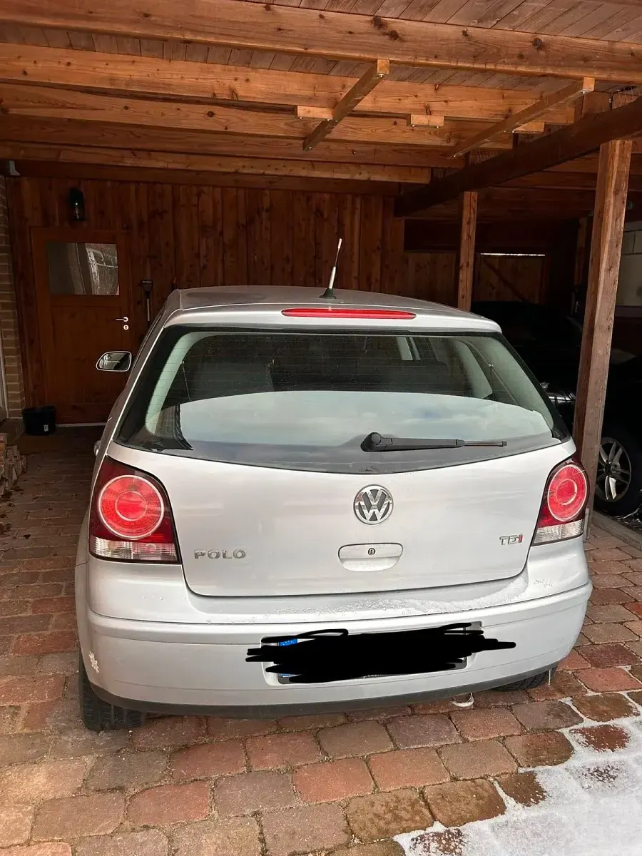 Gebraucht VW Polo 80 PS (58 kW) 2005 Grau Kleinwagen
