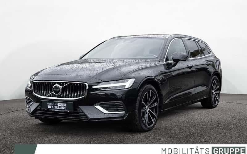 Schwarz Gebraucht 2022 Volvo V60 Core Kombi | 36.890 € (Guter Preis) - Bild 1/4