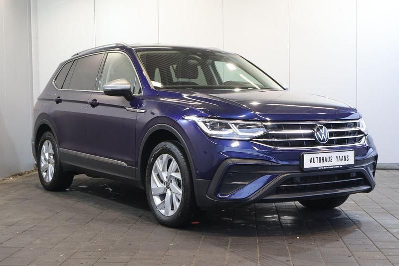 Gebraucht VW Tiguan Allspace Life 150 PS (110 kW) 2022 Blau SUV