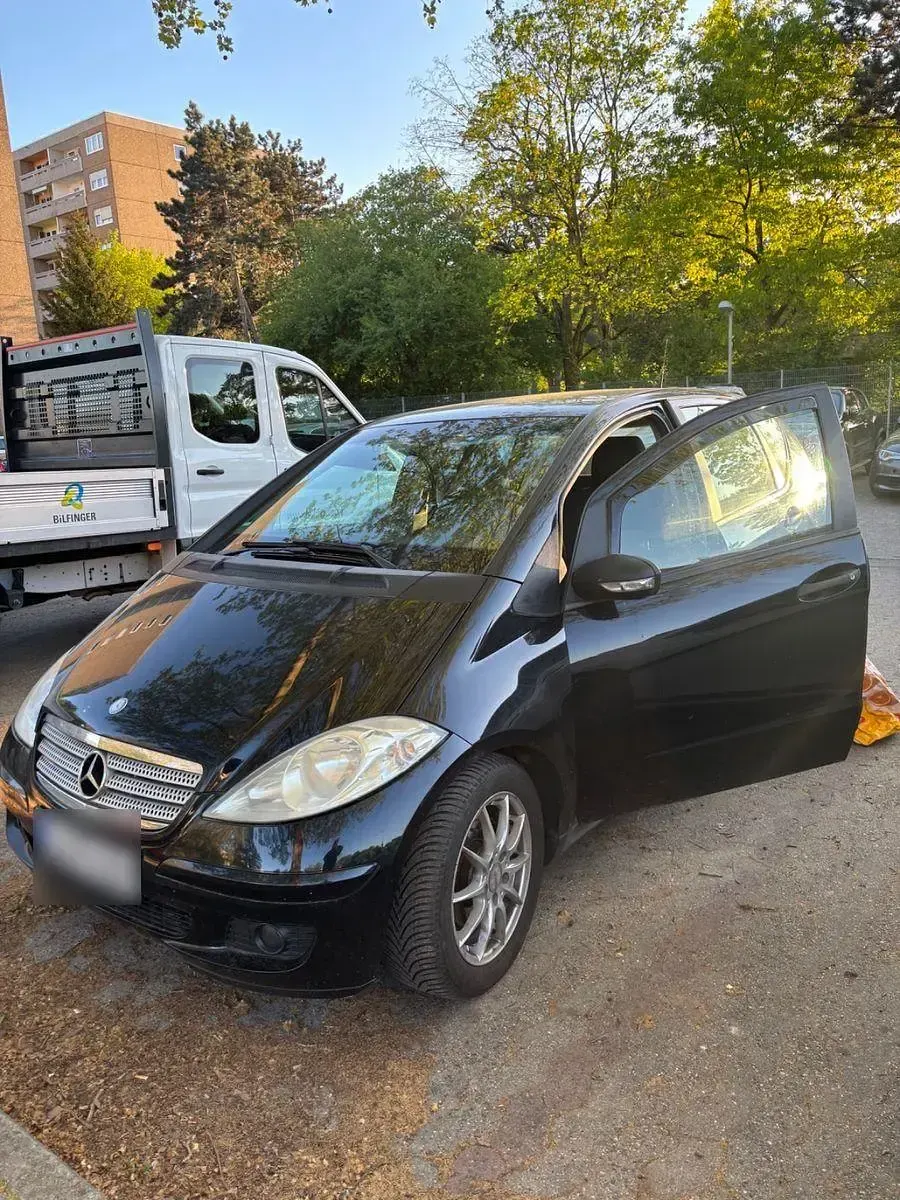 Gebraucht Mercedes A180 109 PS (80 kW) 2009 Grau Van / Kleinbus