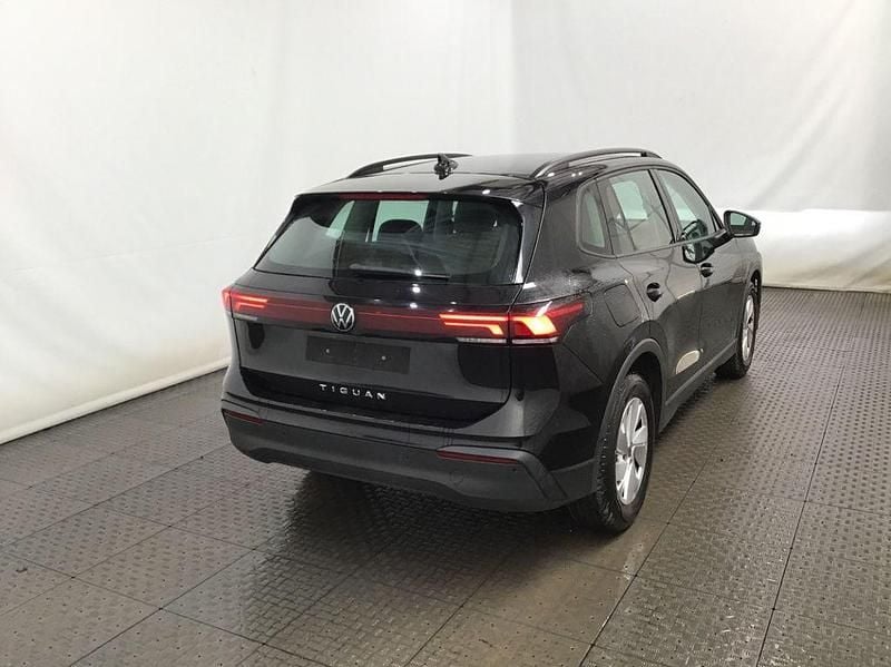 Second-hand VW Tiguan Life 150 CP (110 kW) 2024 SUV