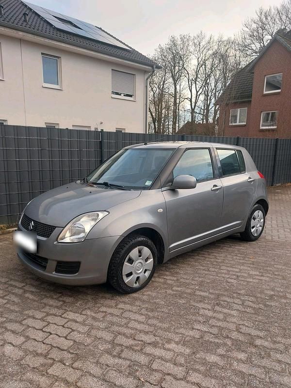 Gebraucht Suzuki Swift 92 PS (67 kW) 2009 Braun Kleinwagen