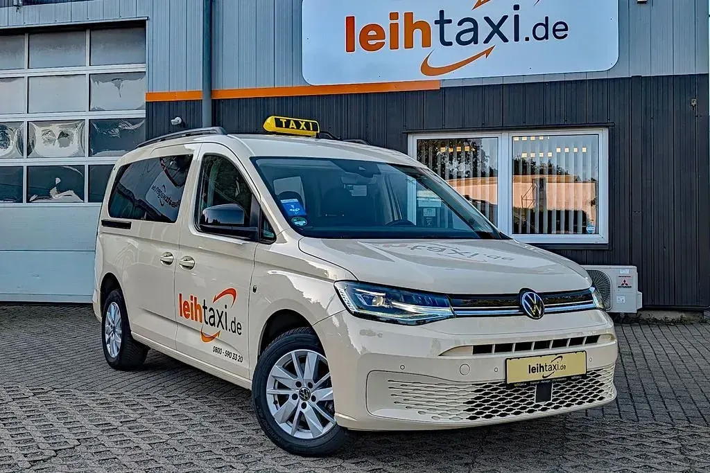 Gebraucht VW Caddy Maxi S 122 PS (89 kW) 2025 Beige Van / Kleinbus