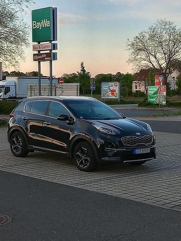 Schwarz Gebraucht 2019 Kia Sportage 3 SUV | 15.600 € (Guter Preis) - Bild 1/4