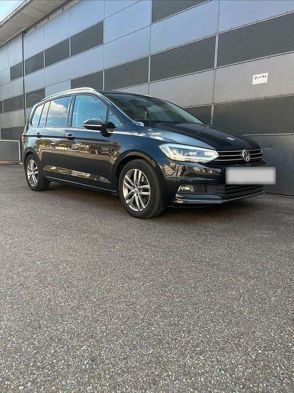 Gebraucht VW Touran Sound 150 PS (110 kW) 2018 Schwarz Van / Kleinbus