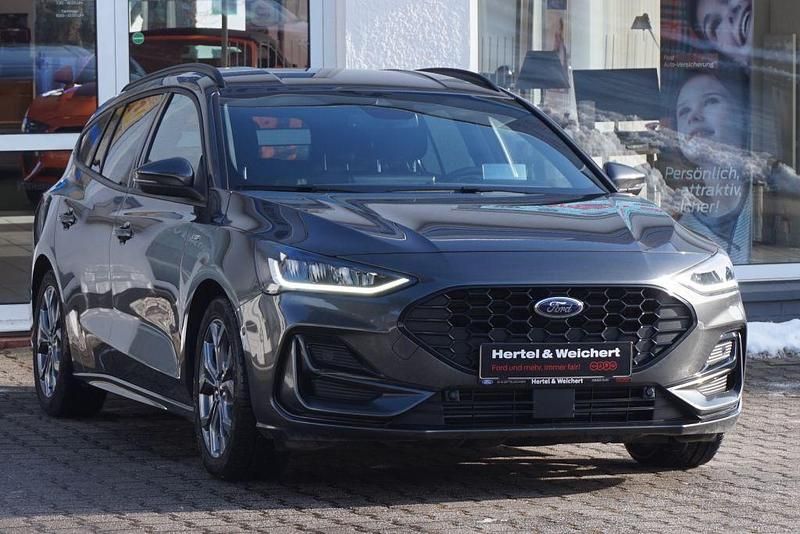 Gebraucht Ford Focus ST-Line 155 PS (114 kW) 2024 Grau Limousine