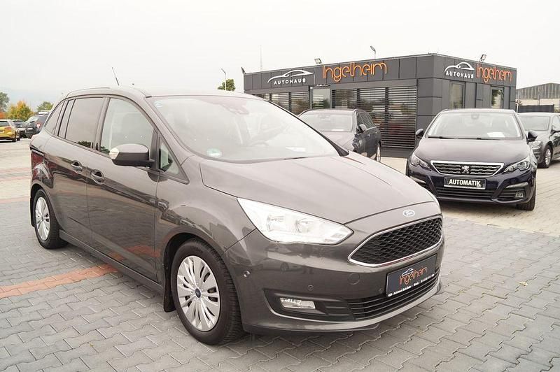 Grau Gebraucht 2018 Ford Grand C-Max Van / Kleinbus | 8.890 € (Fairer Preis) - Bild 1/4
