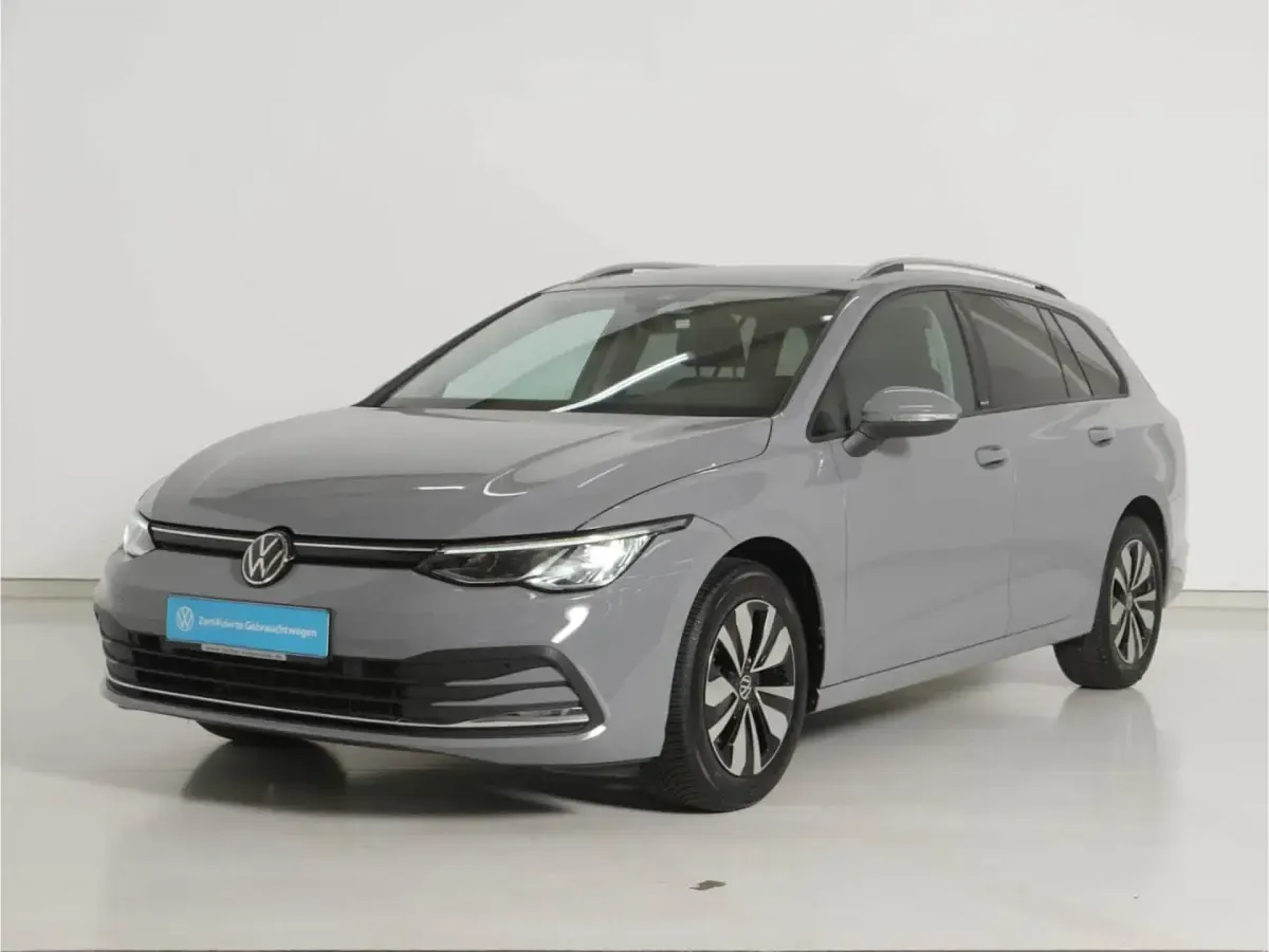 Gebraucht VW Golf VIII Move 110 PS (80 kW) 2024 Grau Kombi