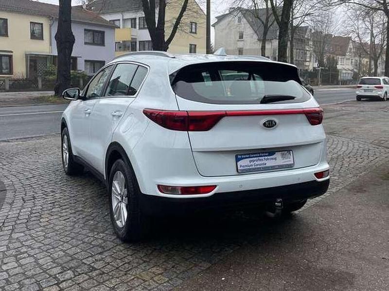 Gebraucht Kia Sportage Vision 136 PS (100 kW) 2017 (wd) carraraweiss SUV