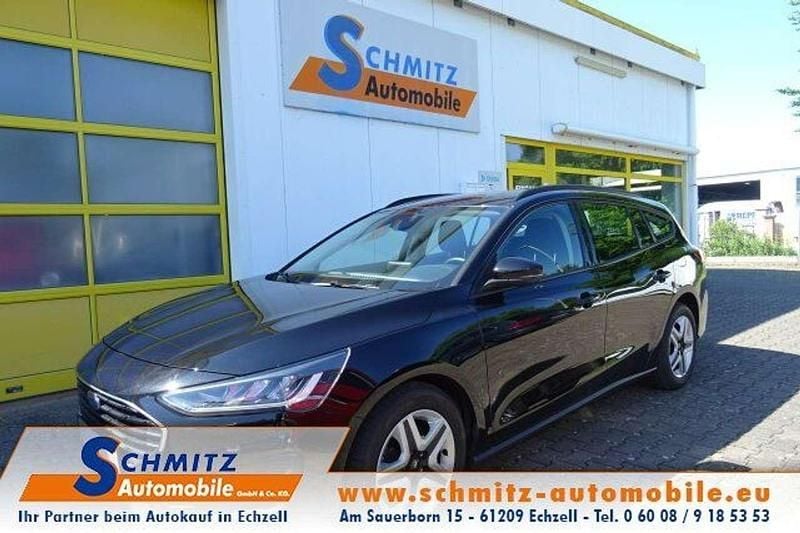 Obsidianschwarz Gebraucht 2022 Ford Focus Cool & Connect Kombi | 14.950 € (Guter Preis) - Bild 1/4