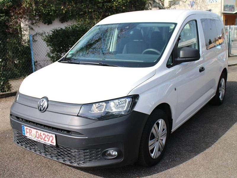 Gebraucht VW Caddy 102 PS (75 kW) 2022 Candyweiss iii Van / Kleinbus