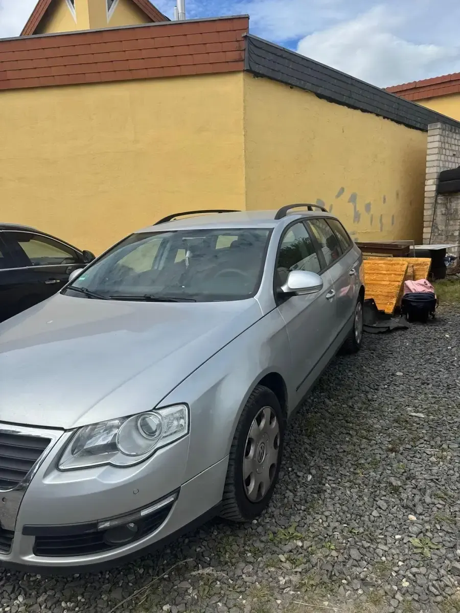 Gebraucht VW Passat 165 PS (121 kW) 2008 Grau Kombi