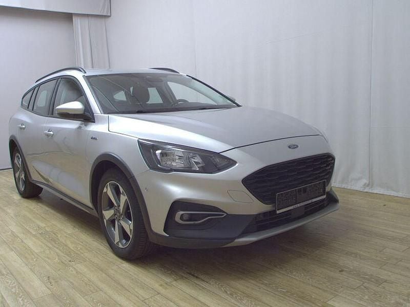 Gebraucht Ford Focus 120 PS (88 kW) 2021 Black foundry (metallic) Kombi