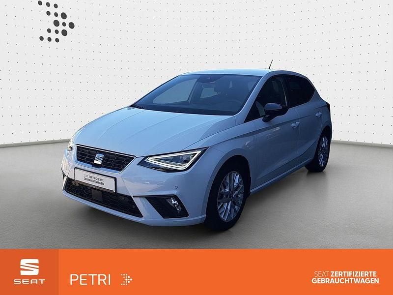 "nevada" weiss Gebraucht 2025 Seat Ibiza FR-Line Limousine | 21.930 € (Fairer Preis) - Bild 1/3