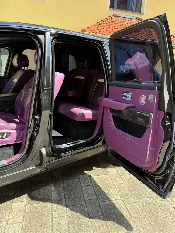 Gebraucht Rolls Royce Cullinan 600 PS (441 kW) 2021 Schwarz SUV