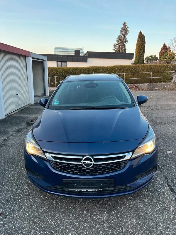 Gebraucht Opel Astra 160 PS (117 kW) 2017 Blau Kombi