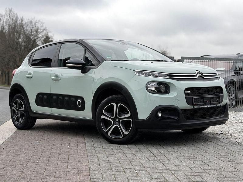 Gebraucht Citroën C3 Feel 82 PS (60 kW) 2017 Grün Limousine