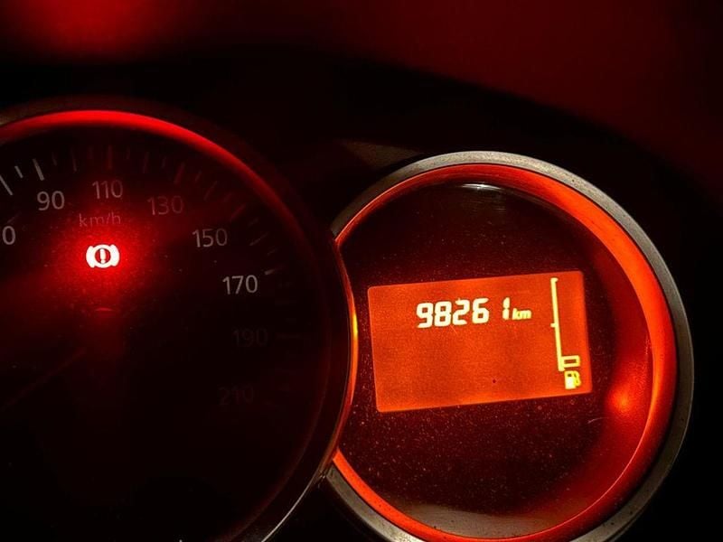 Blau Gebraucht 2017 Dacia Dokker Stepway Van / Kleinbus | 8.000 € (Guter Preis) - Bild 1/4