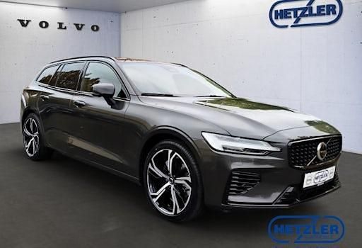 Gebraucht Volvo V60 Ultra 455 PS (334 kW) 2025 Platinum grey / metallic Kombi