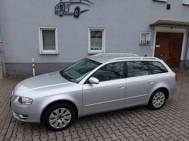 Używany Audi A4 131 KM (96 kW) 2005 Srebrny Kombi