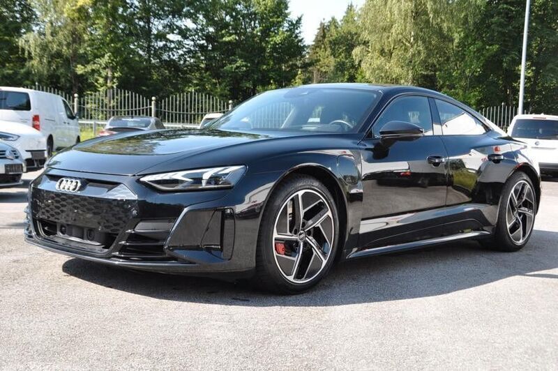 Gebraucht Audi e-tron GT quattro Sport 350 kW (476 PS) 2022 Schwarz Limousine