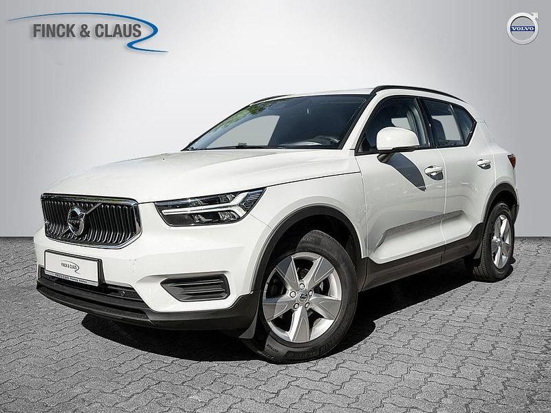 Ice white Gebraucht 2021 Volvo XC40 Momentum SUV | 25.890 € (Guter Preis) - Bild 1/4