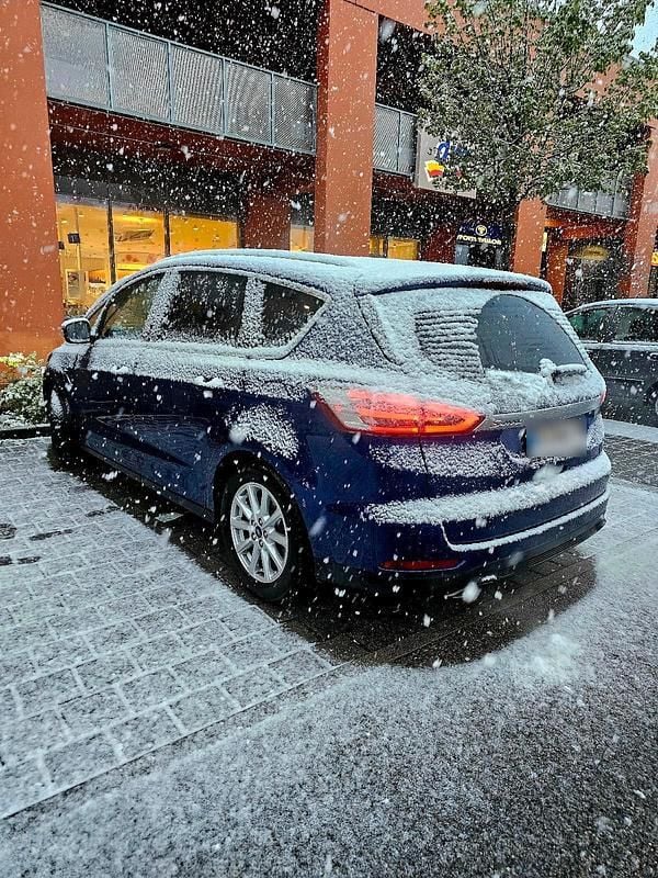 Gebraucht Ford S-MAX S 241 PS (177 kW) 2016 Blau Van / Kleinbus